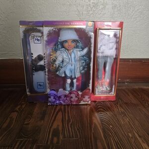Rainbow High Winter Break Doll with Accessories Skyler